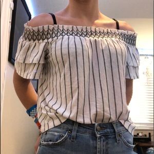 American Eagle shirt